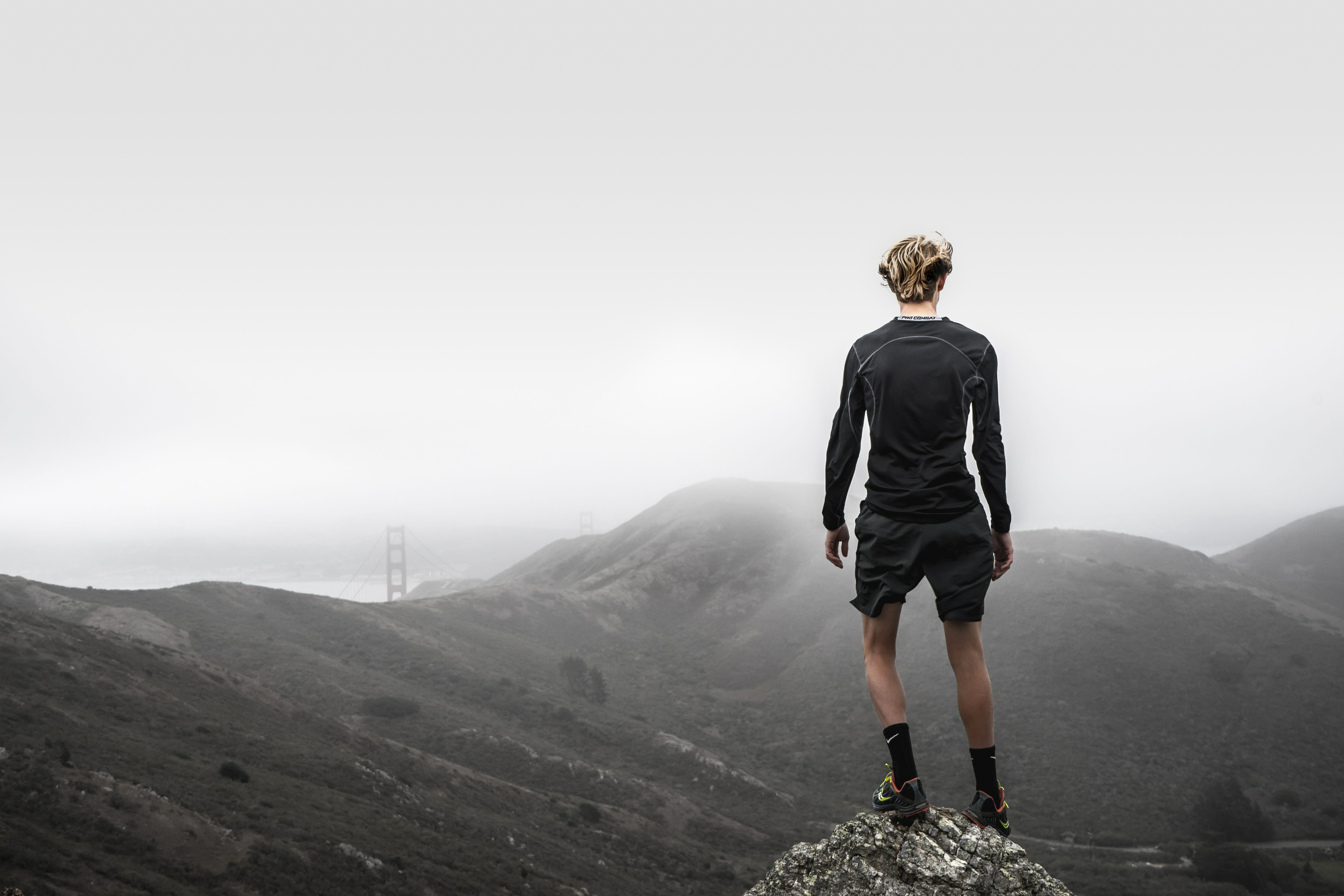 hiking-in-SF-top-of-rock